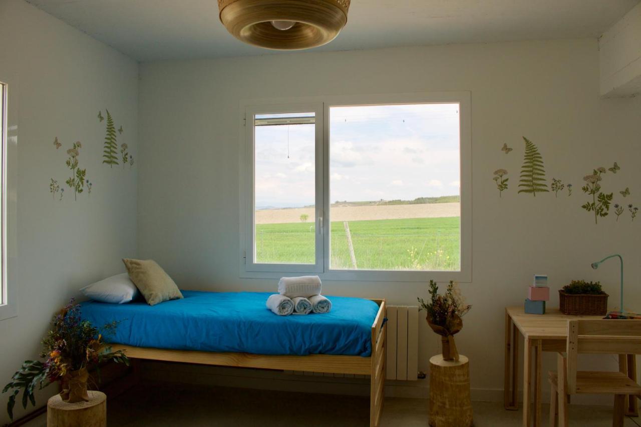 Entheos Hostel Lerin Екстериор снимка